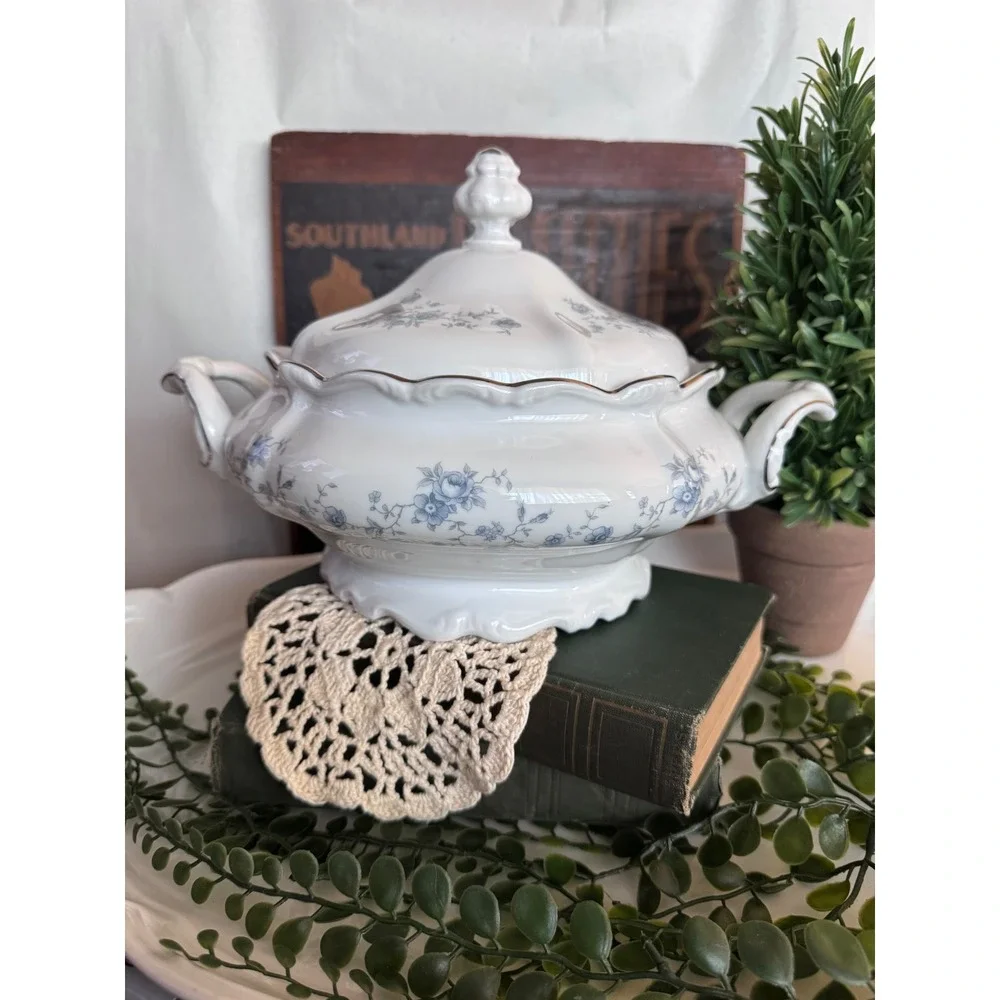 Vintage White Porcelain Soup Tureen Blue Floral Gold Trim Scalloped Lid 11in
